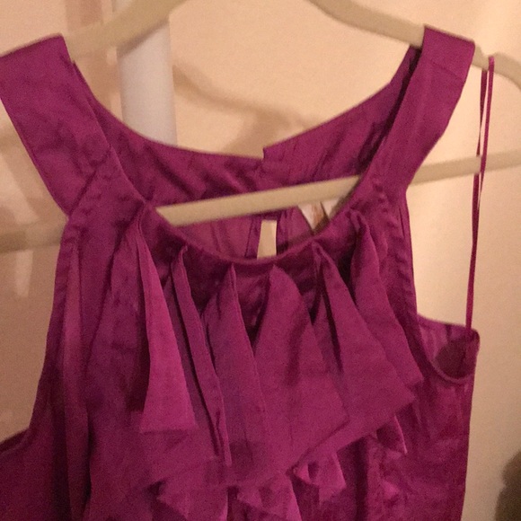 Polyester Ruffled Sleeveless Blouse - Picture 3 of 4